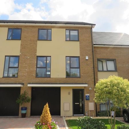The Townhouse @Thorpe Road Villa Peterborough Bagian luar foto