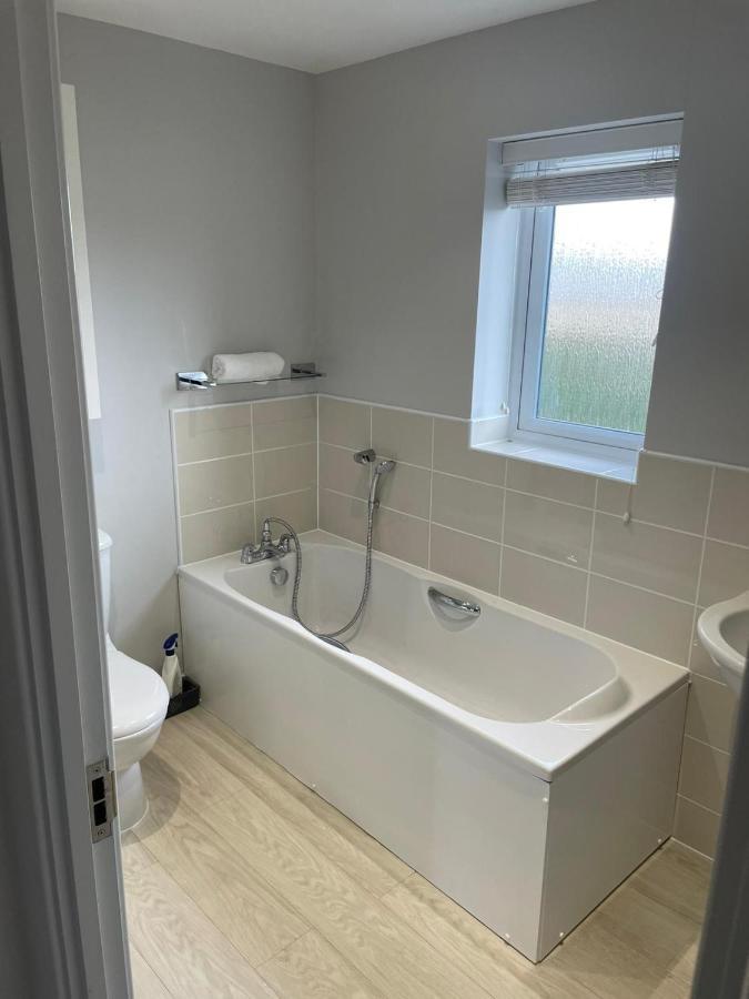The Townhouse @Thorpe Road Villa Peterborough Bagian luar foto
