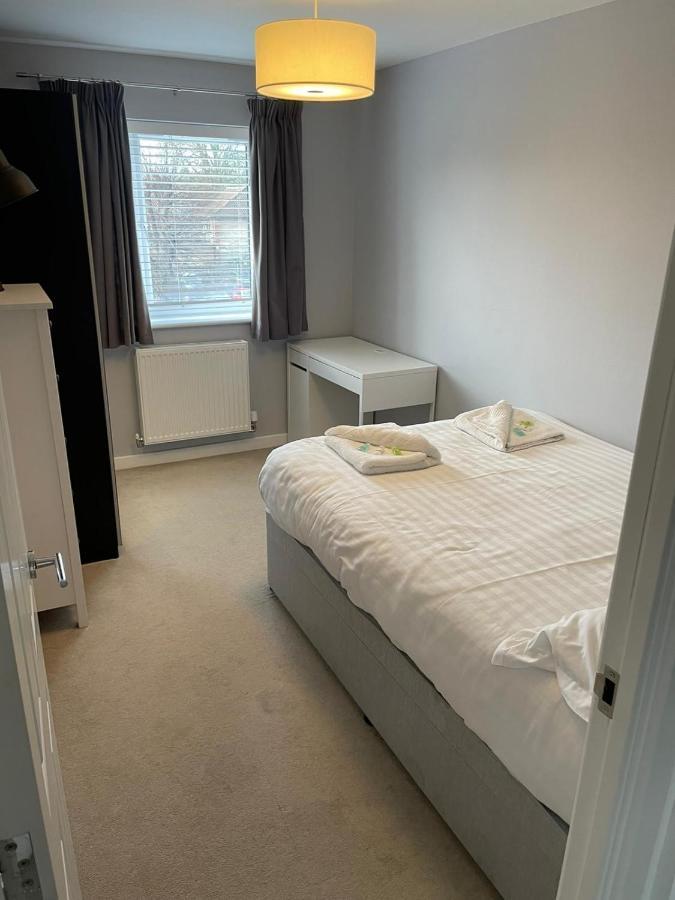 The Townhouse @Thorpe Road Villa Peterborough Bagian luar foto